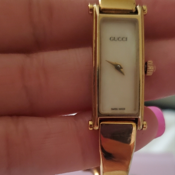 Small used Gucci wach gold fill - Picture 3 of 3